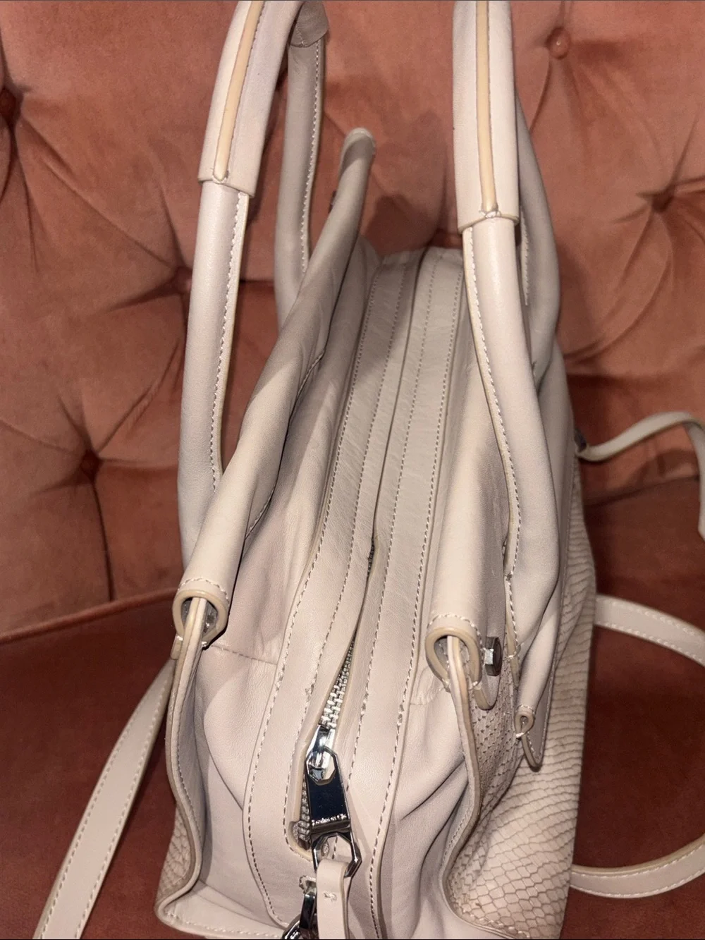 Louise et Cie top handle/crossbody snakeskin embossed leather purse zip closure